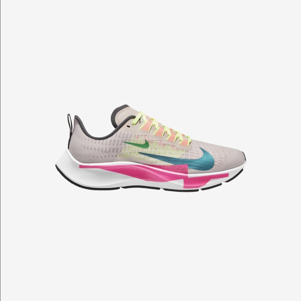 Nike Air Zoom Pegasus 37